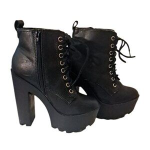 Soda Platform High Lugz Heel Women’s Lace-Up Combat Booties Size 7